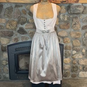 Bergweiss Dirndl 40 German Authentic Trachten
